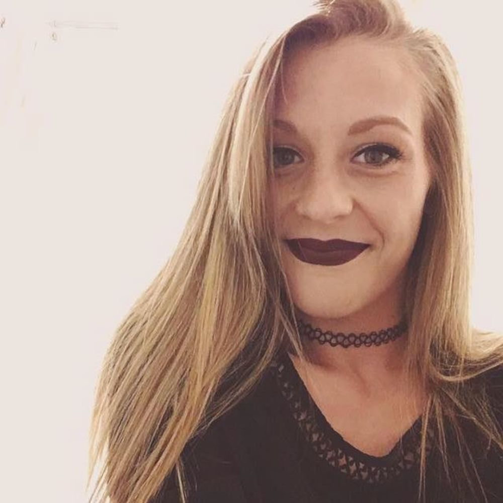Meet your Posher, Amber